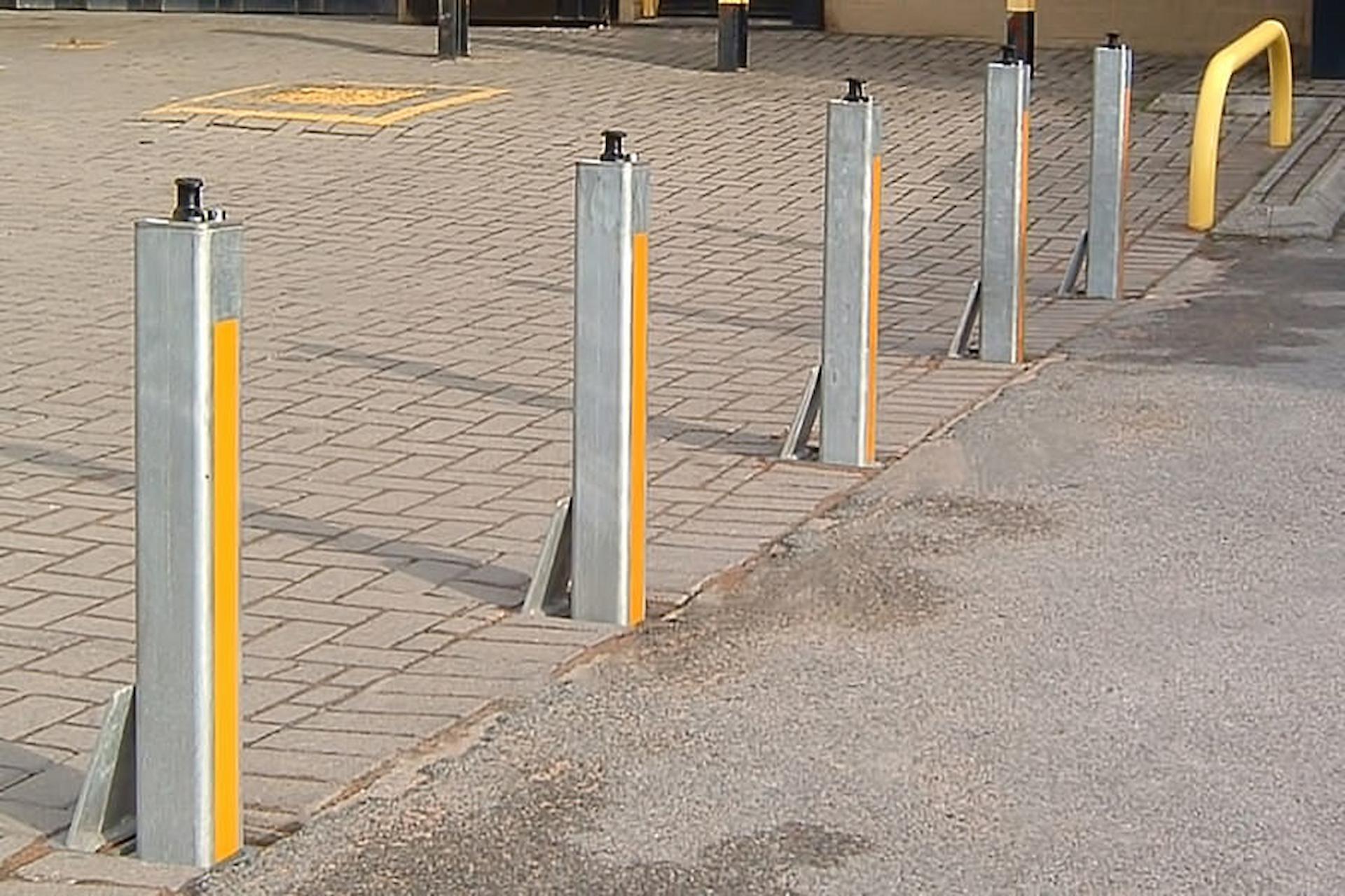 Telescopic Bollards